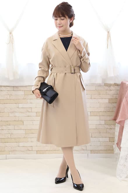 REPLETE ベージュのコート