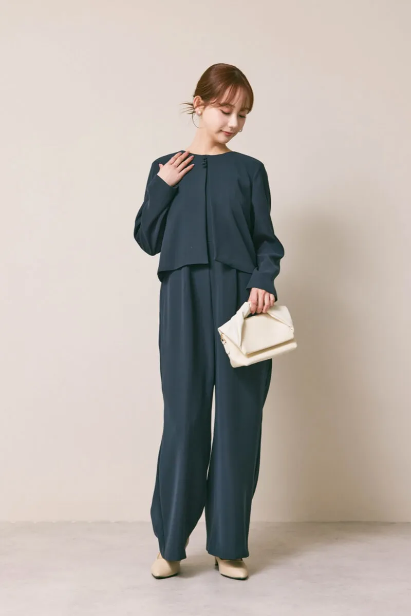 ネイビーのバックタックジャケットセットオールインワン