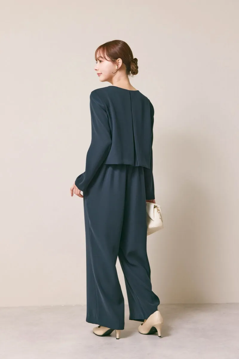 ネイビーのバックタックジャケットセットオールインワン