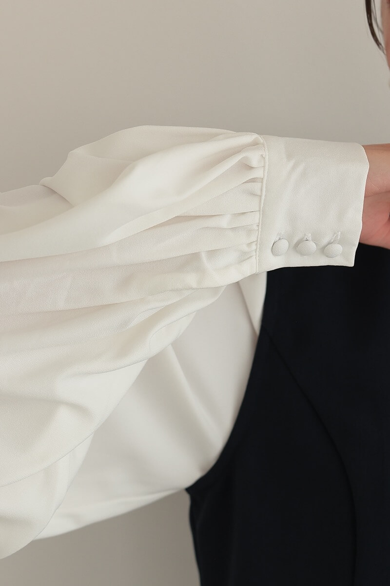 ネイビーのクルーネックジレセレモニーセット