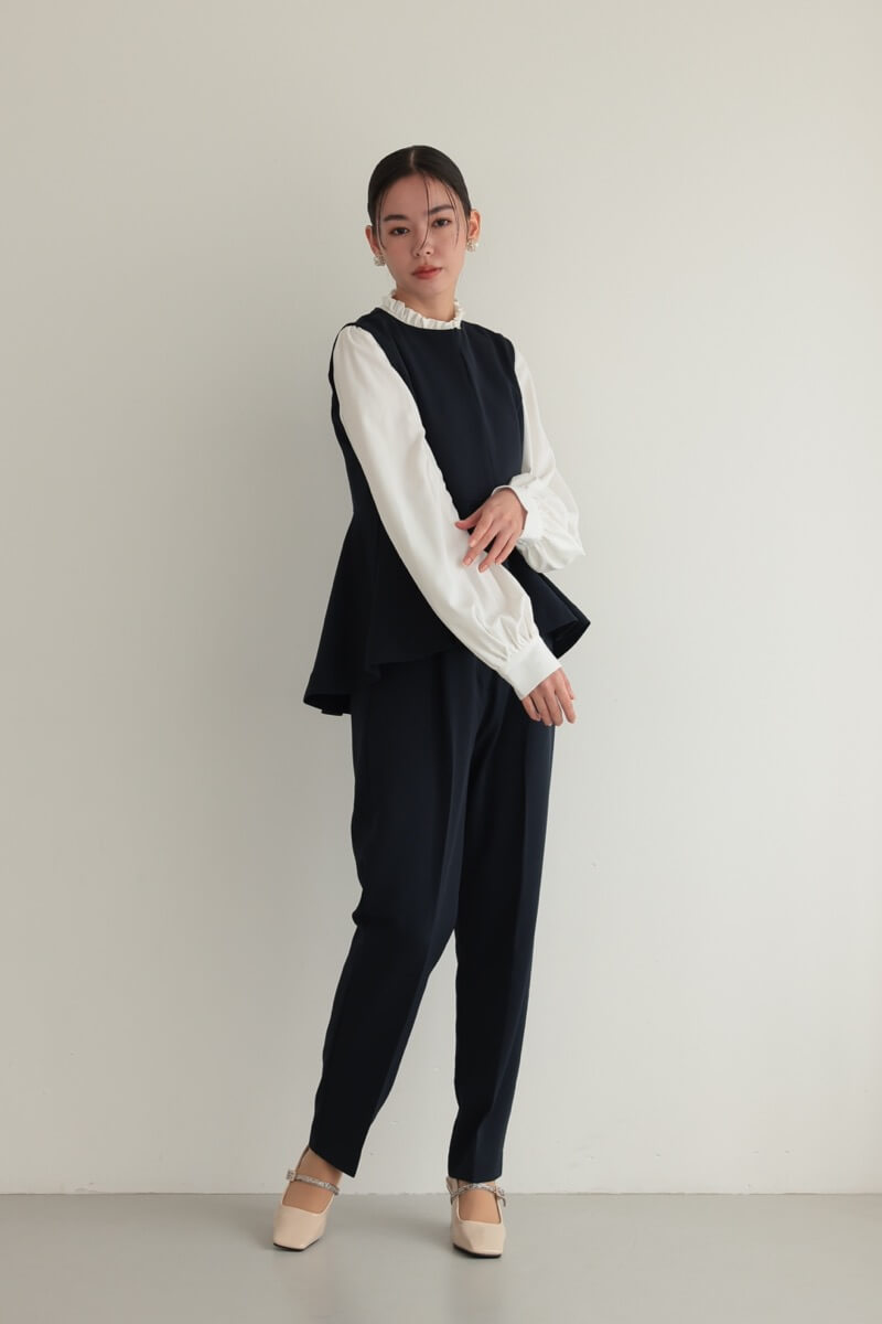 ネイビーのクルーネックジレセレモニーセット