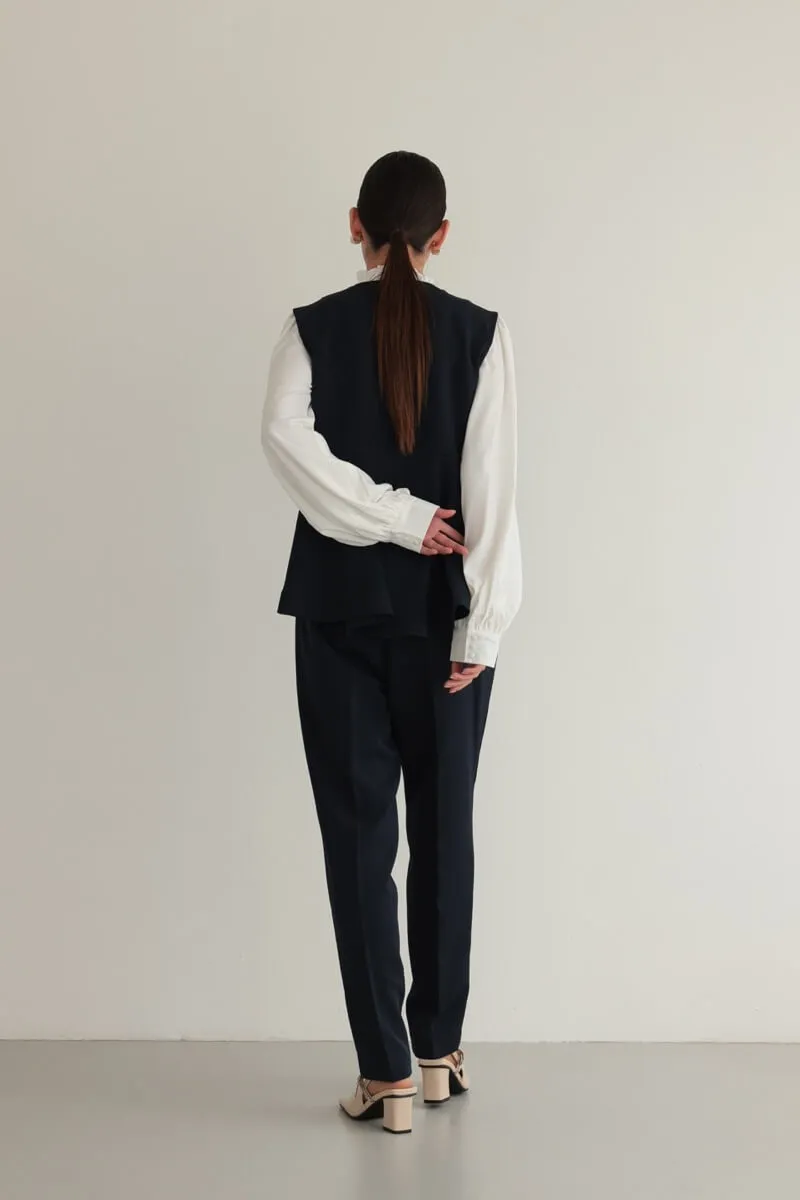 ネイビーのクルーネックジレセレモニーセット