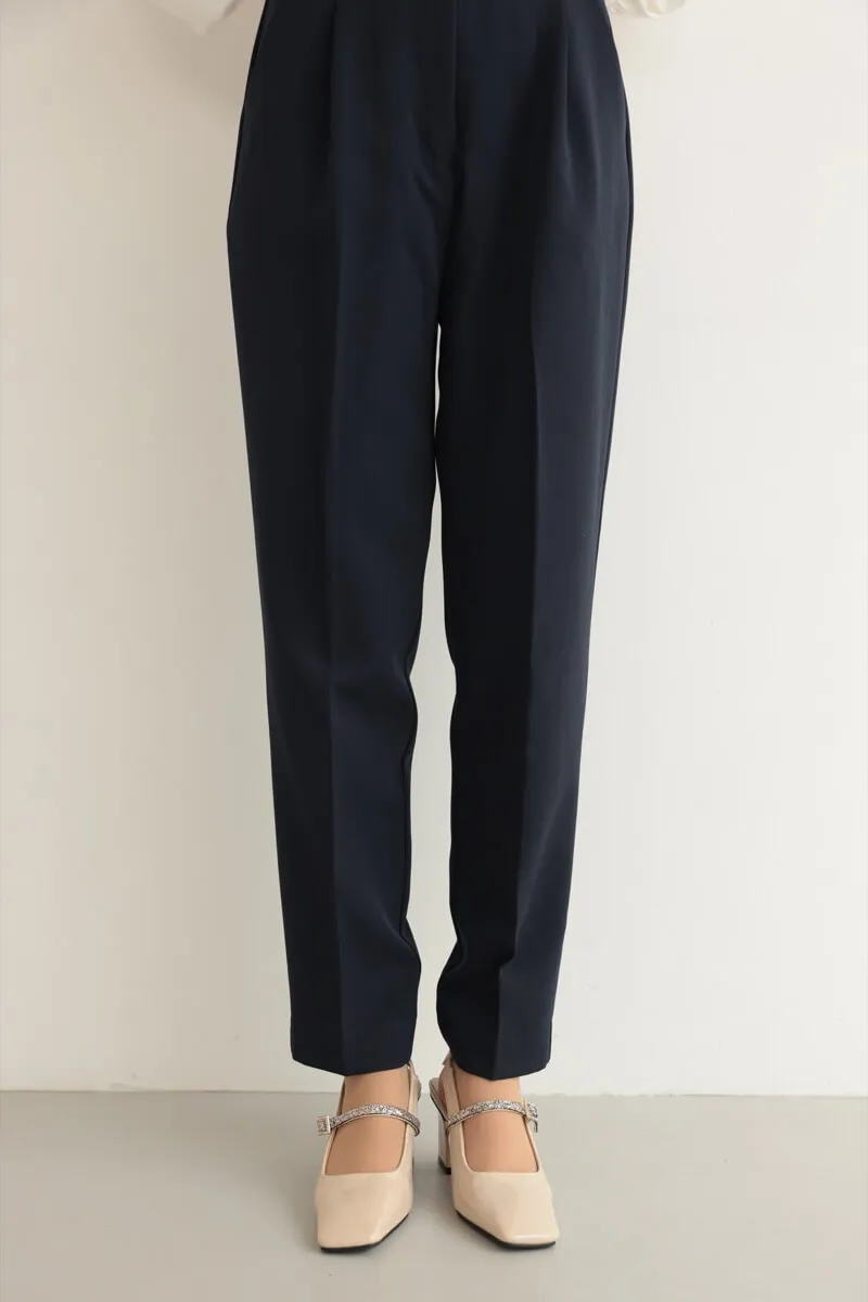 ネイビーのクルーネックジレセレモニーセット