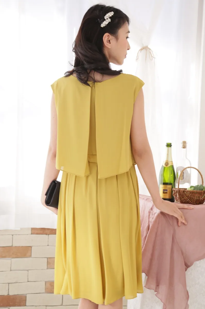 マスタードイエローのビジュー付きガウチョパンツドレス