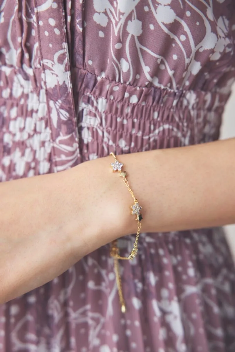 クリスタルフラワーブレスレット