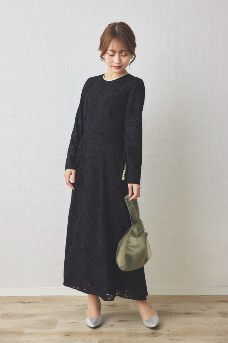 カーキのチュールハンドバッグ