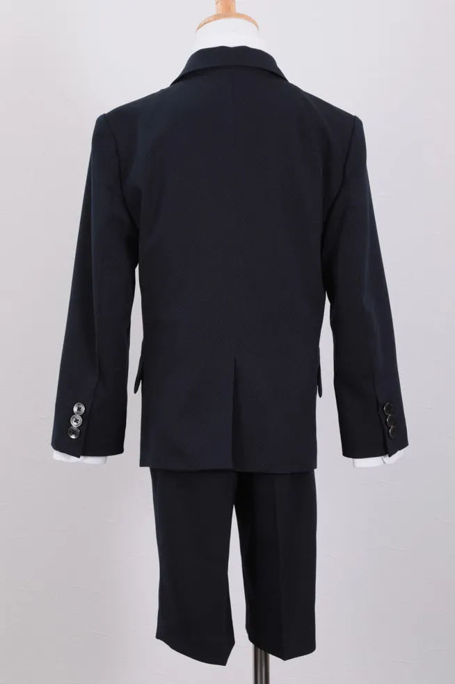 ネイビーのスタイリッシュキッズスーツセット