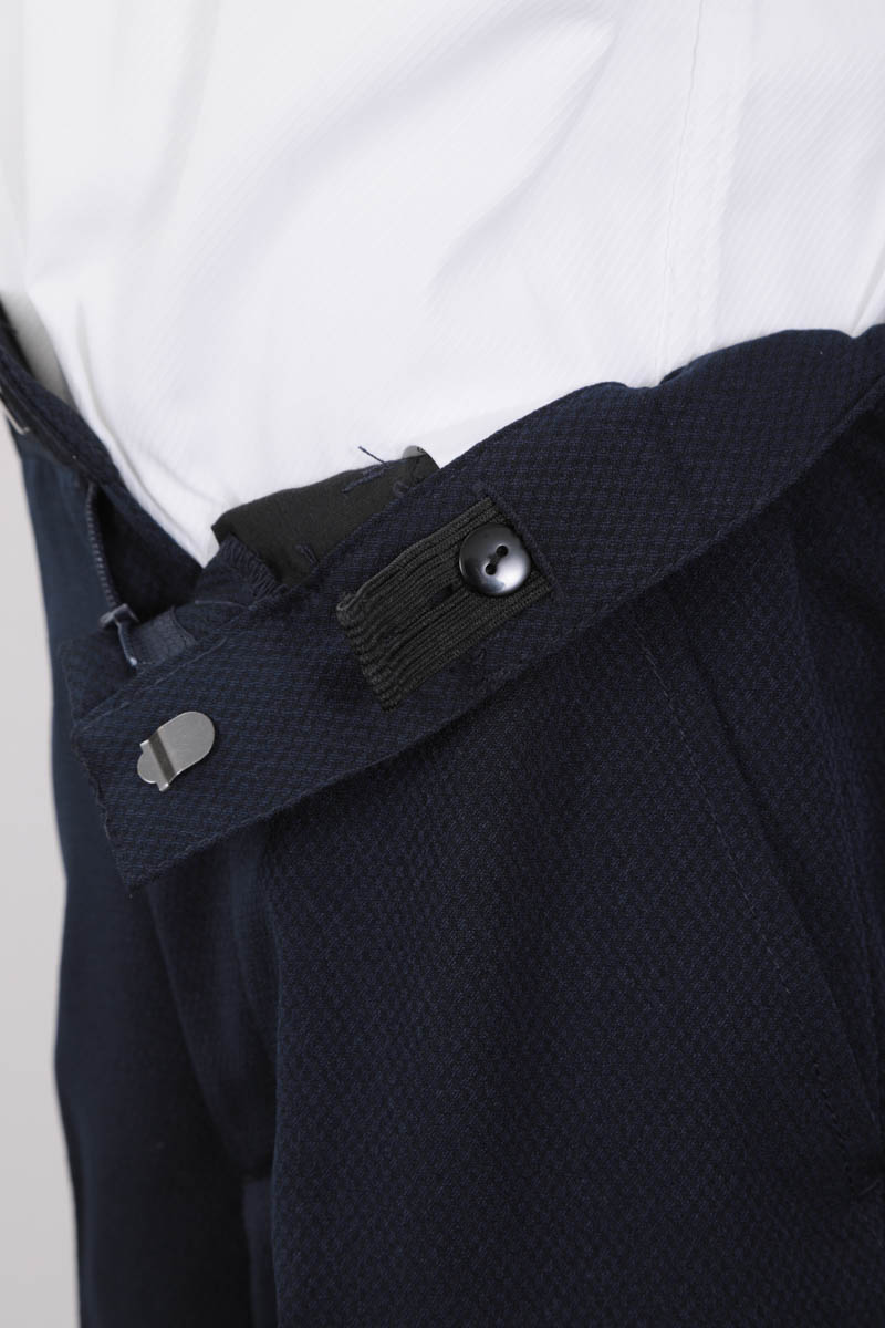 ネイビーのスタイリッシュキッズフォーマルセット