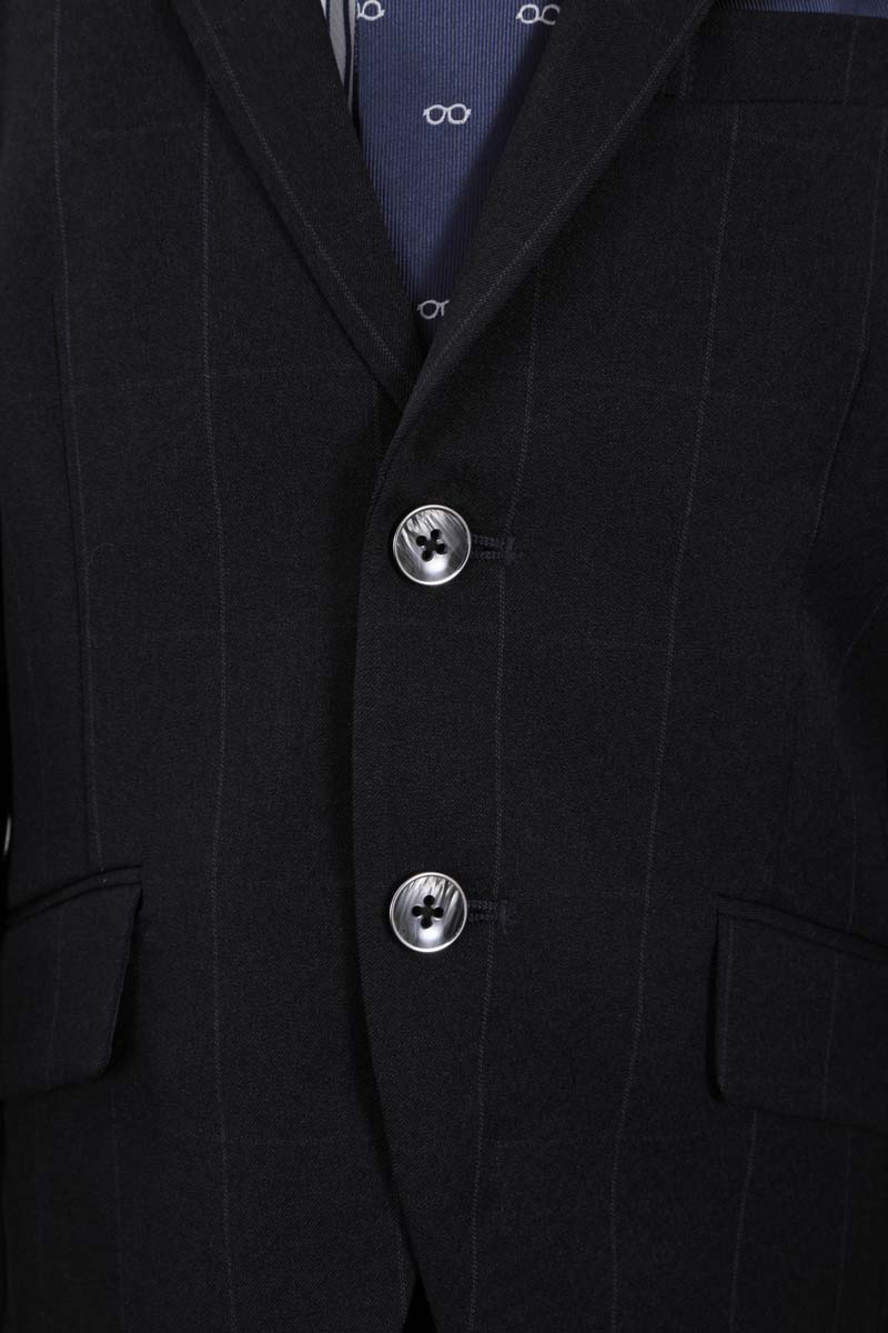 ネイビーのスタイリッシュキッズフォーマルセット