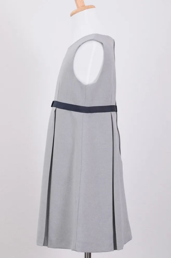 グレーのクラシックキッズフォーマルセット