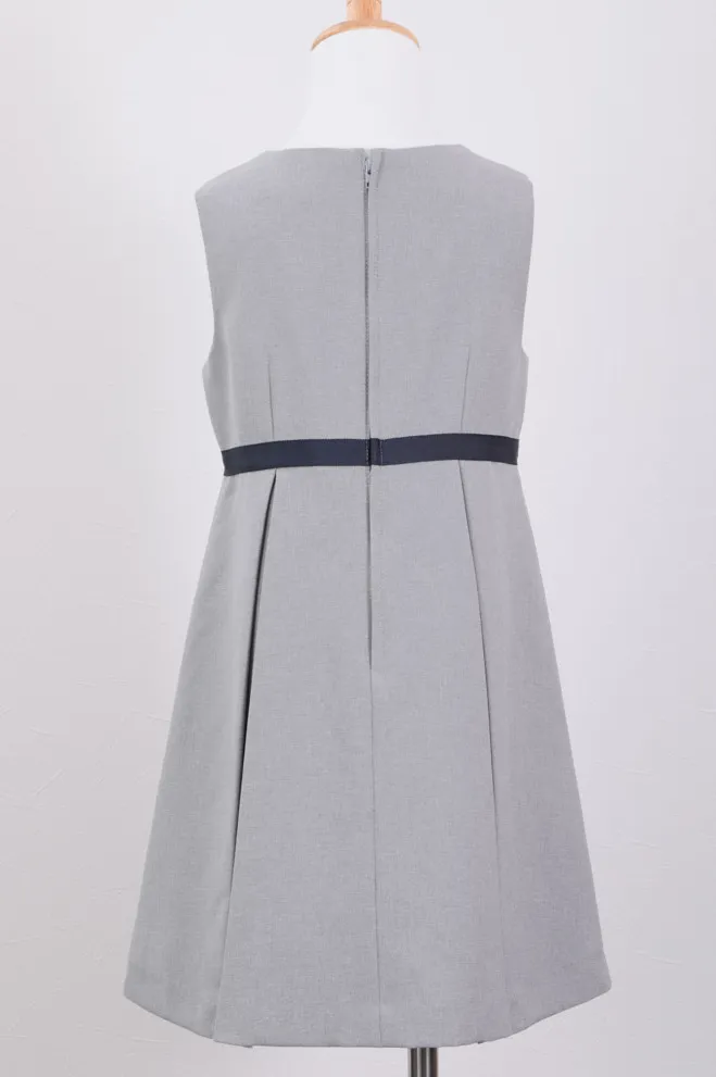 グレーのクラシックキッズフォーマルセット