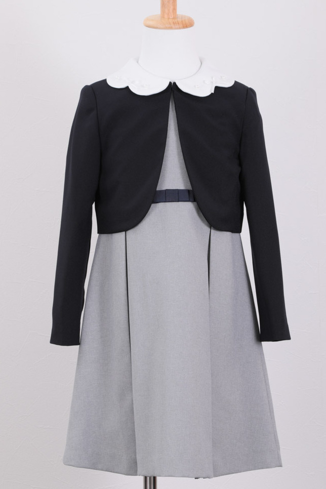 グレーのクラシックキッズフォーマルセット