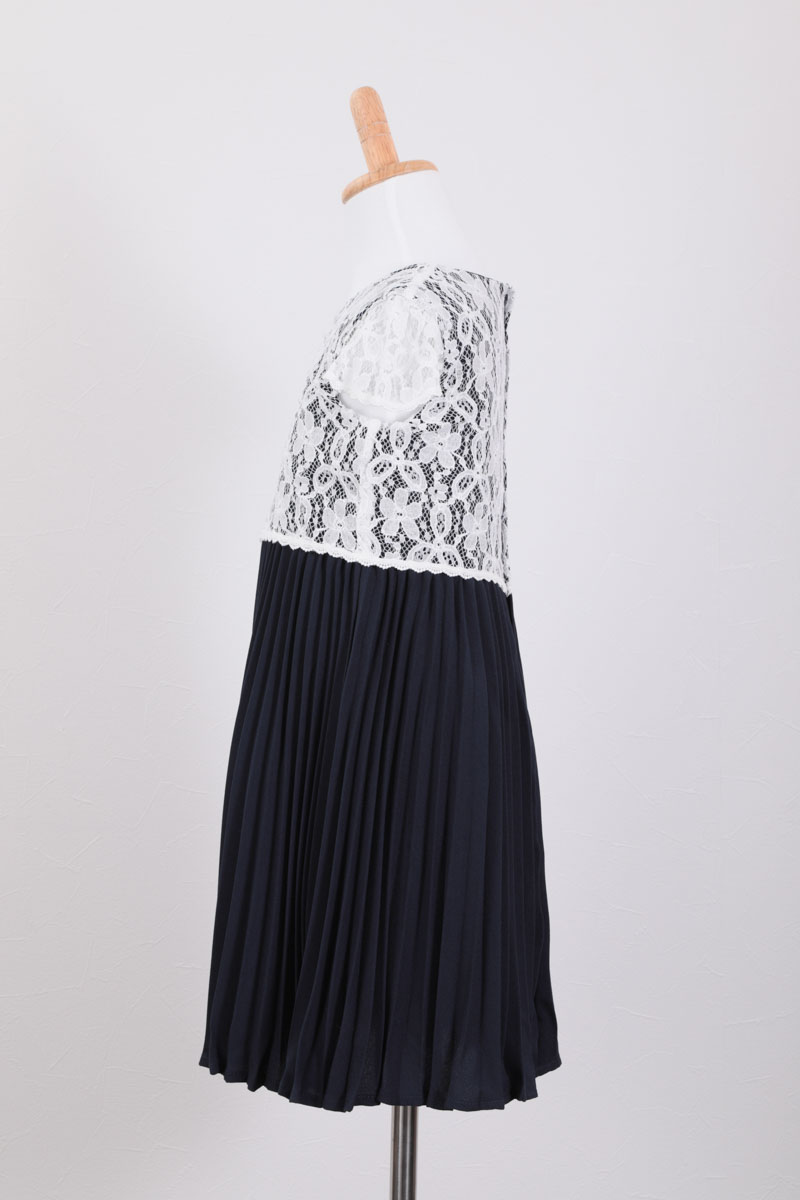 ネイビーのレースアクセントプリーツキッズフォーマルセット