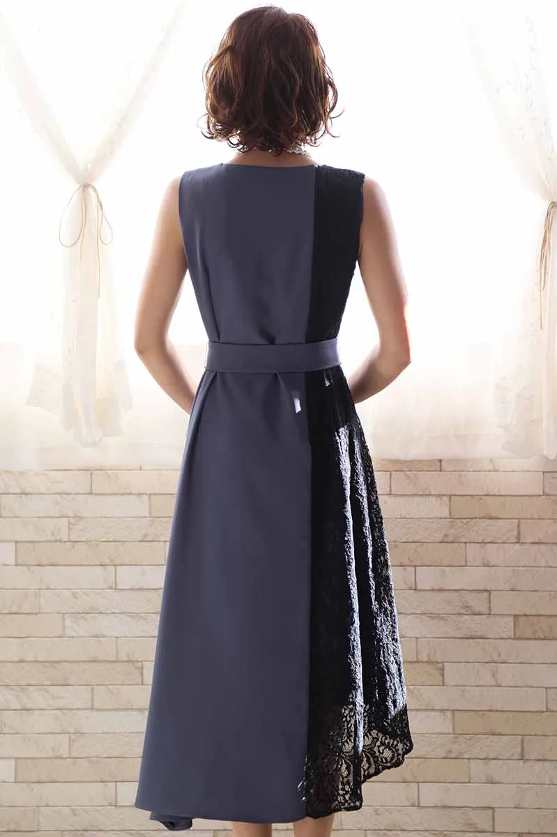 ブルーグレーのバイカラーレースアシンメトリードレス
