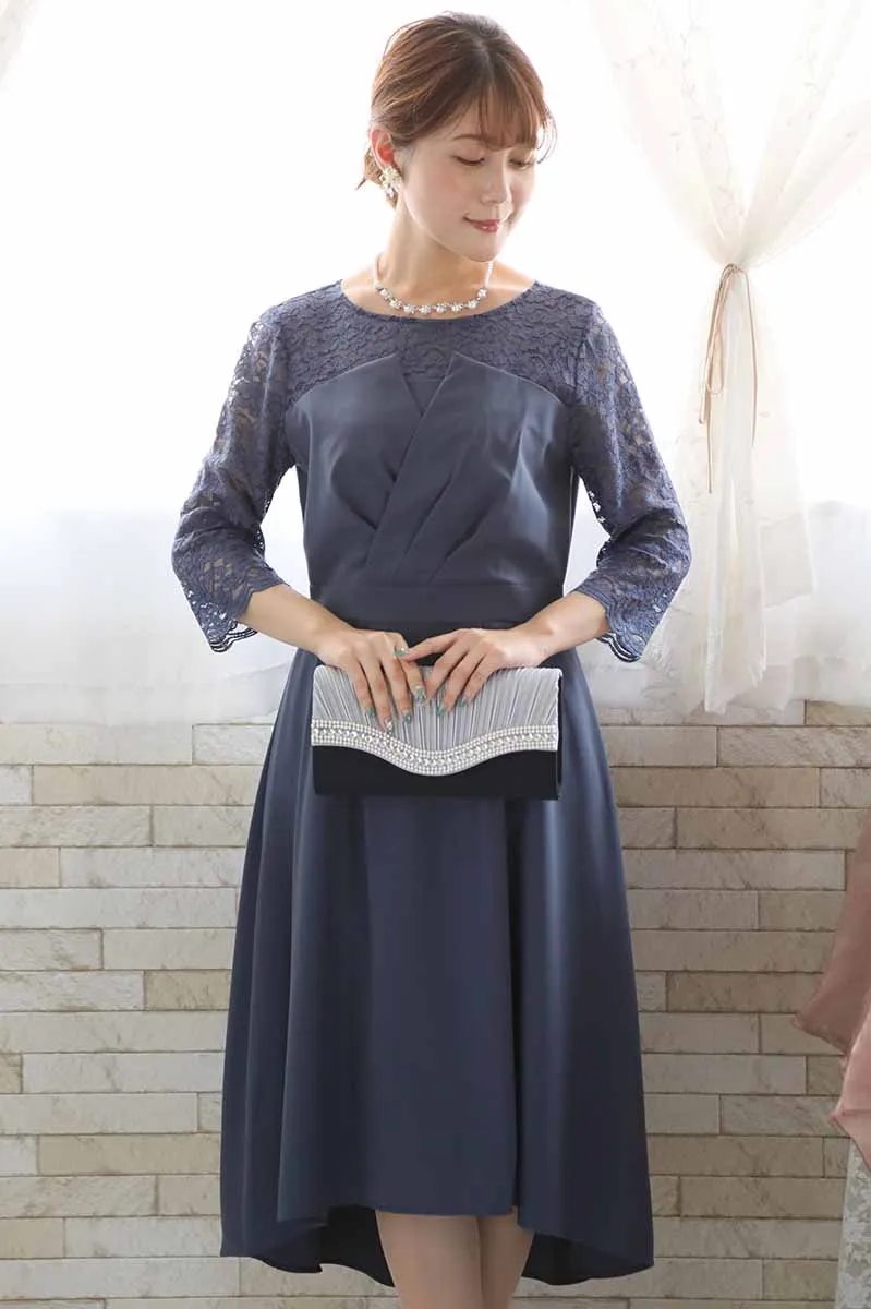 ブルーグレーの七分袖レースビスチェデザインドレス