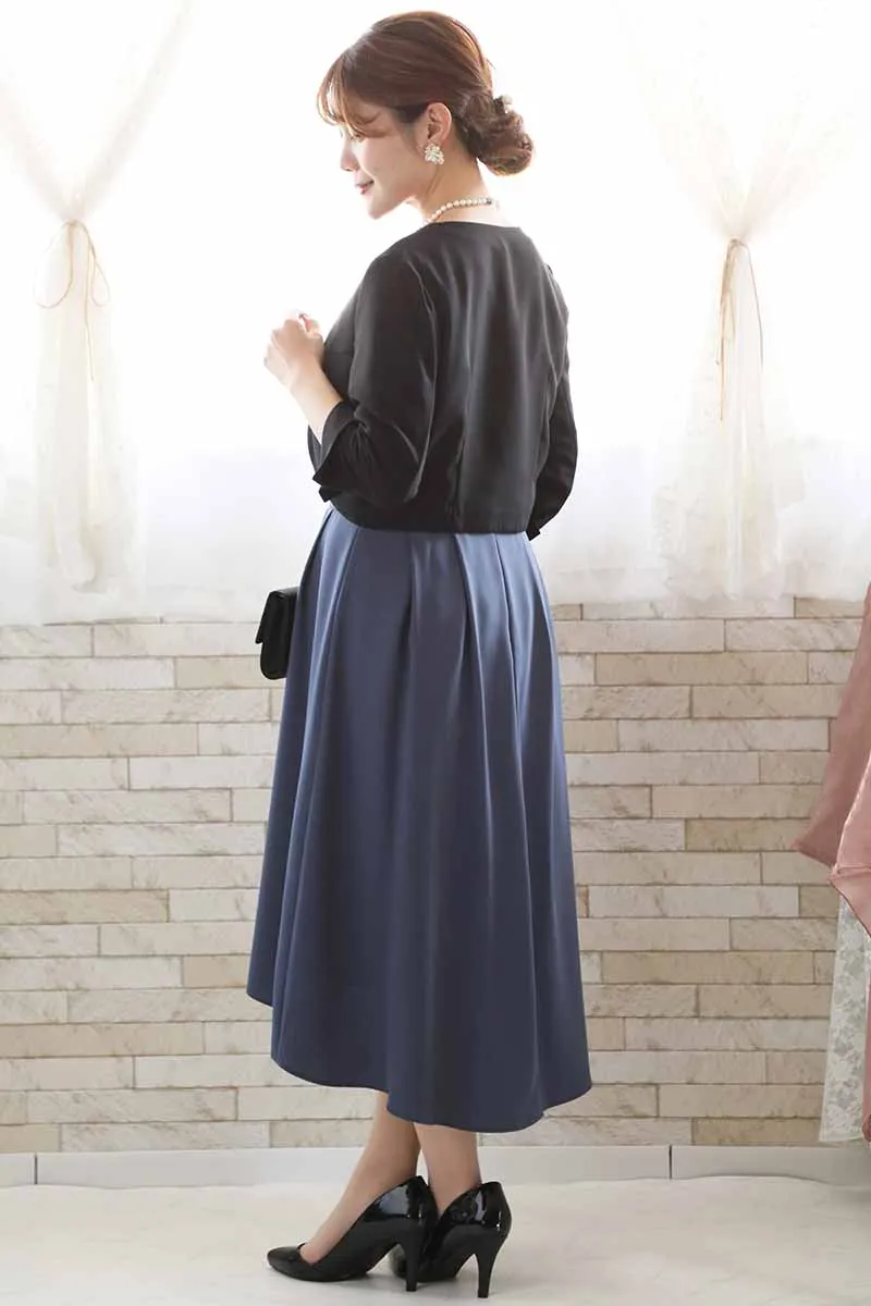 ブルーグレーの七分袖レースビスチェデザインドレス