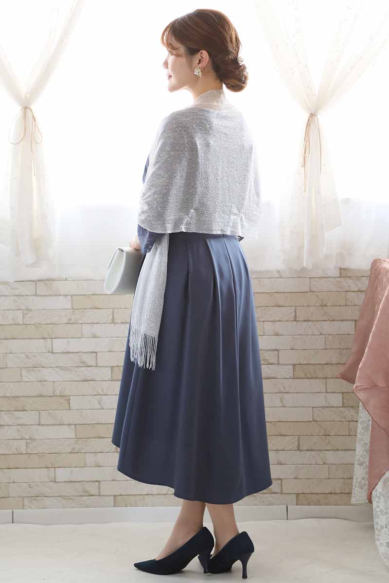 ブルーグレーの七分袖レースビスチェデザインドレス