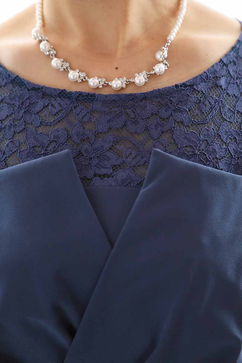 ブルーグレーの七分袖レースビスチェデザインドレス