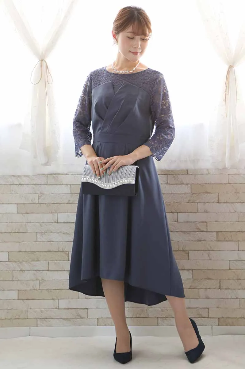 ブルーグレーの七分袖レースビスチェデザインドレス
