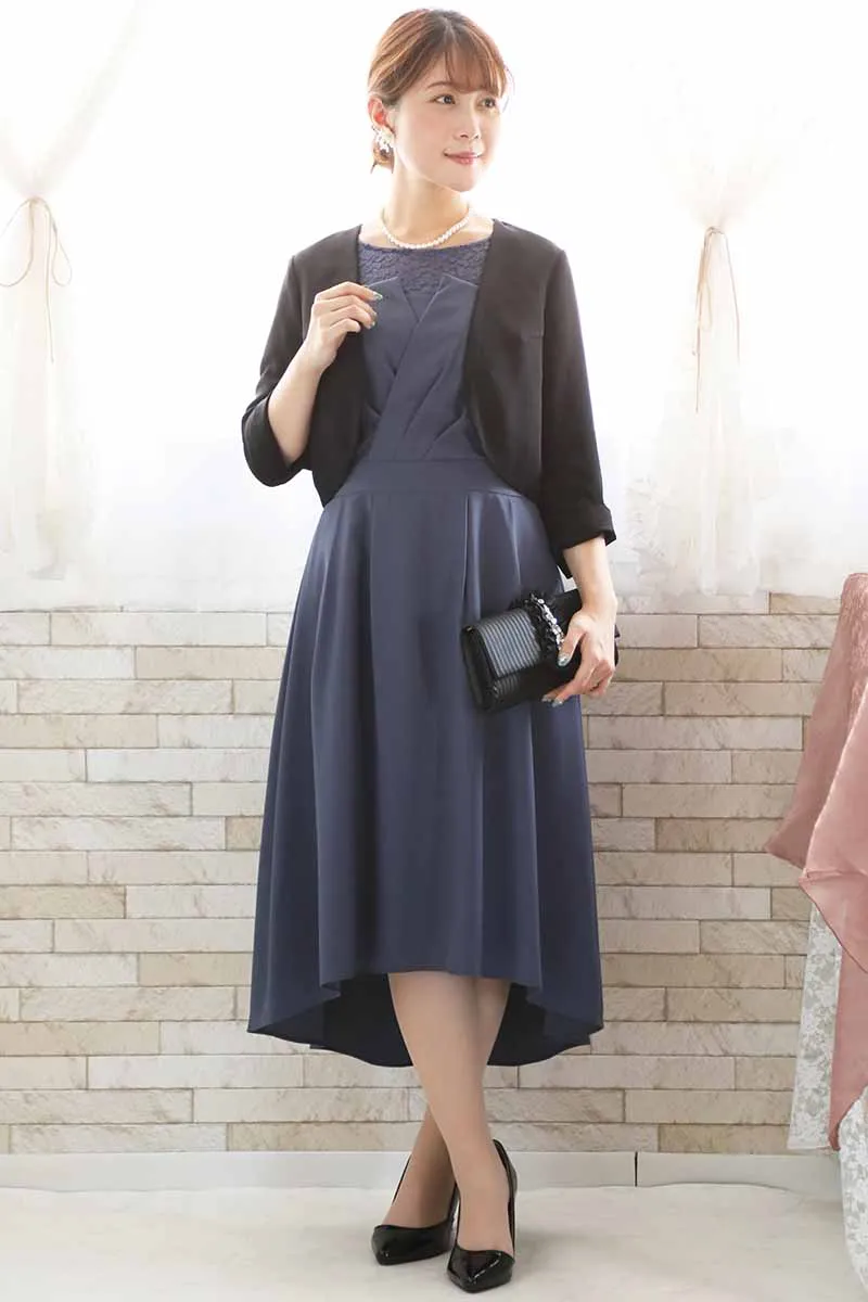 ブルーグレーの七分袖レースビスチェデザインドレス