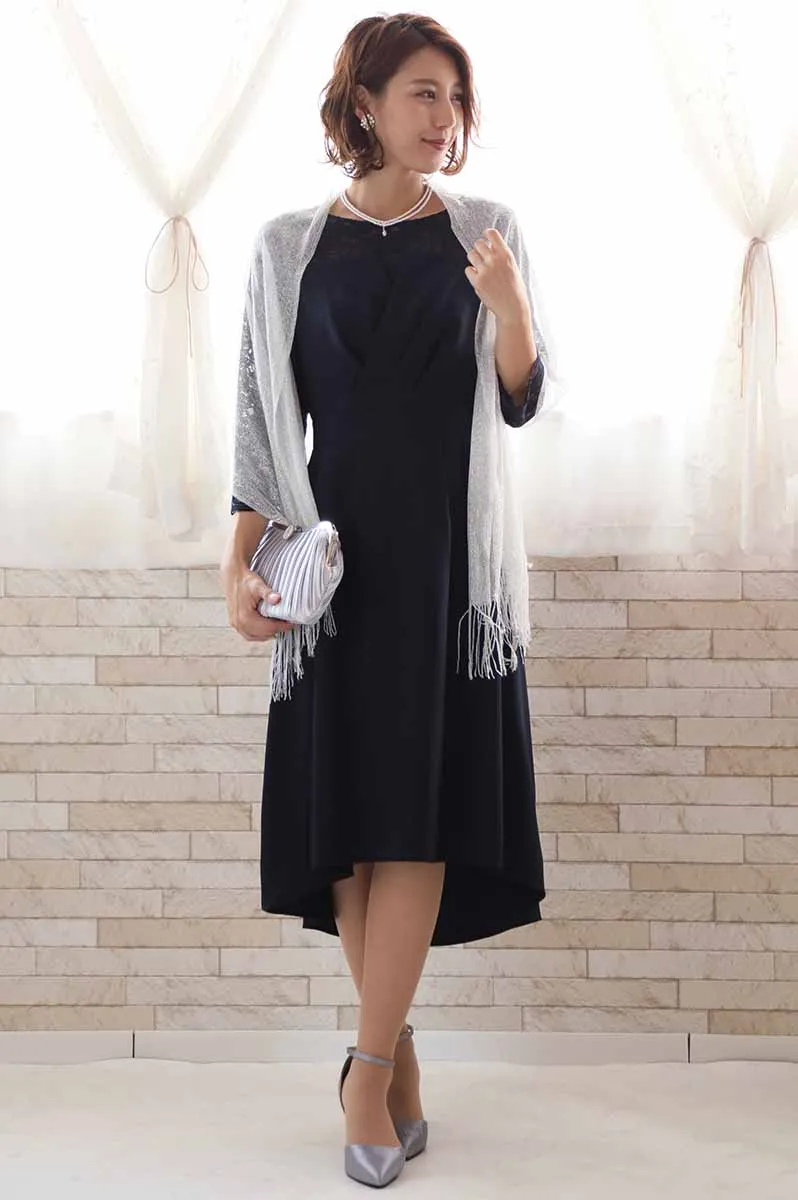 ネイビーの七分袖レースビスチェデザインドレス