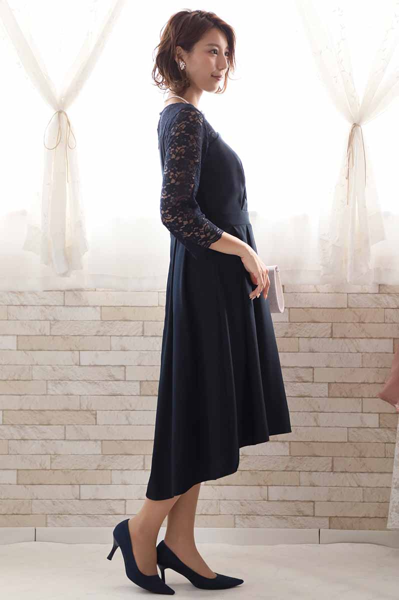 ネイビーの七分袖レースビスチェデザインドレス