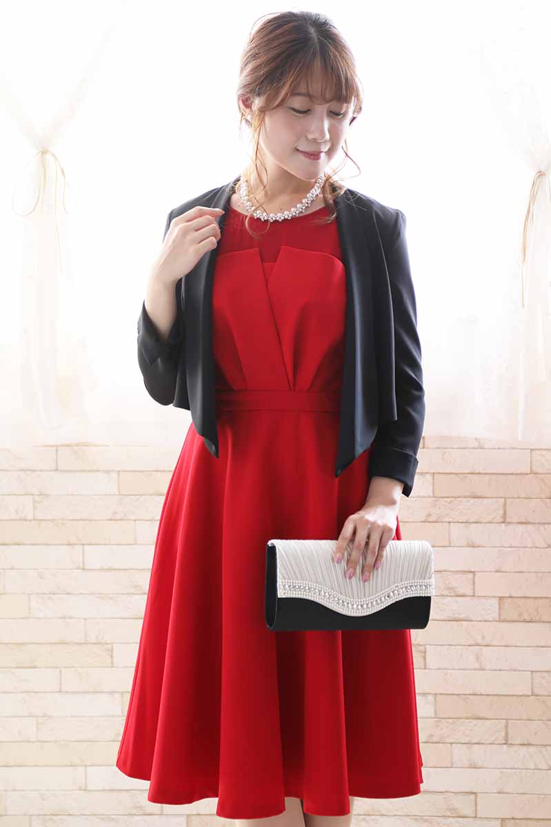 レッドのビスチェ風ノースリーブドレス