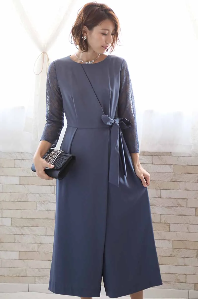 ブルーグレーの七分袖レースガウチョパンツドレス