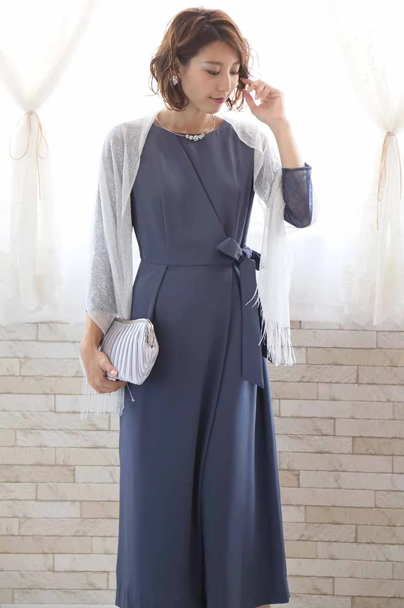 ブルーグレーの七分袖レースガウチョパンツドレス