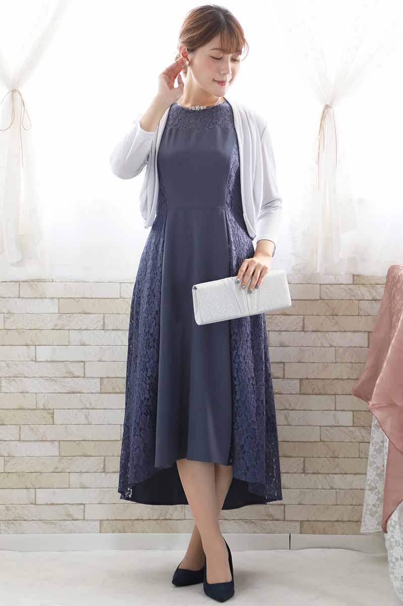 ブルーグレーのサイドレースフィッシュテールドレス