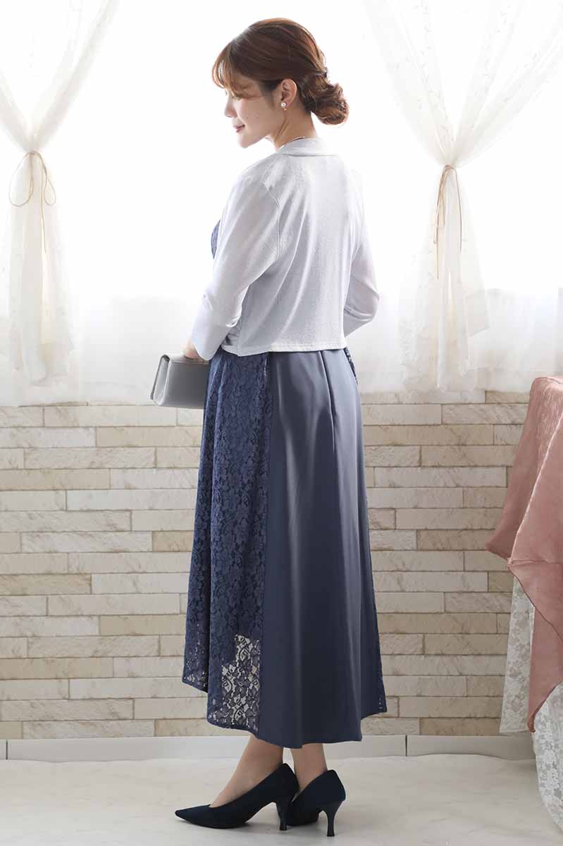 ブルーグレーのサイドレースフィッシュテールドレス