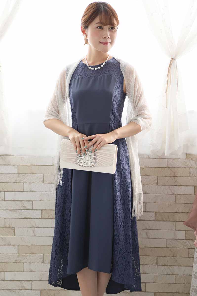 ブルーグレーのサイドレースフィッシュテールドレス