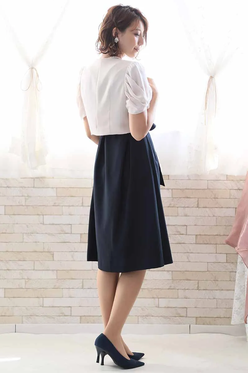 ネイビーのプリーツレース2wayドレス