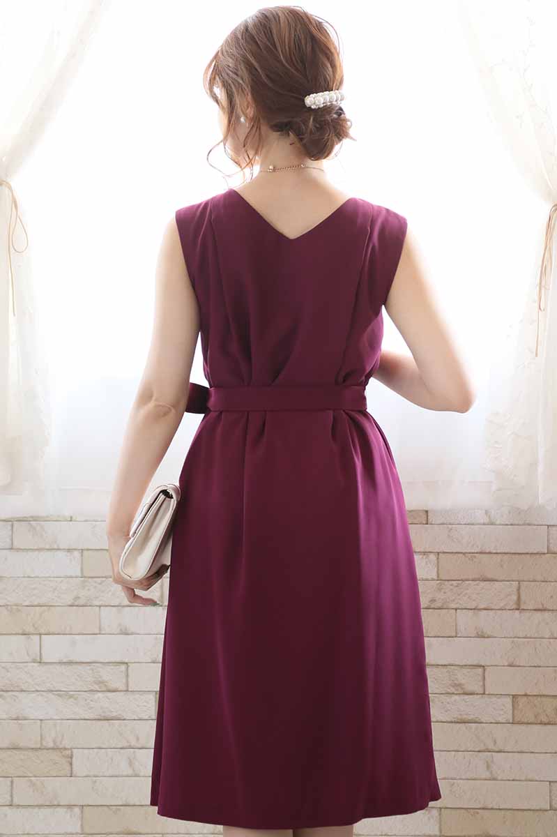 ワインレッドのプリーツレース2wayドレス
