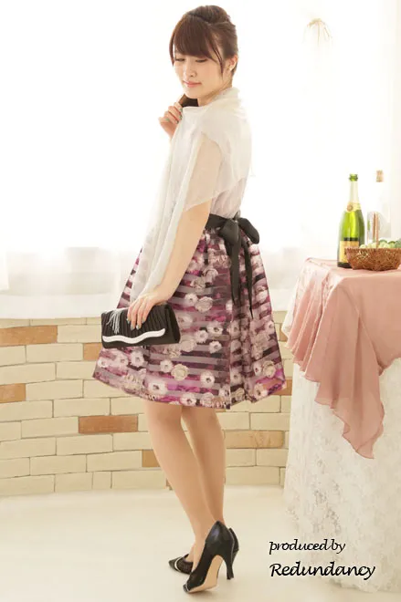 パープルの花柄×ボーダーオーガンジードレス