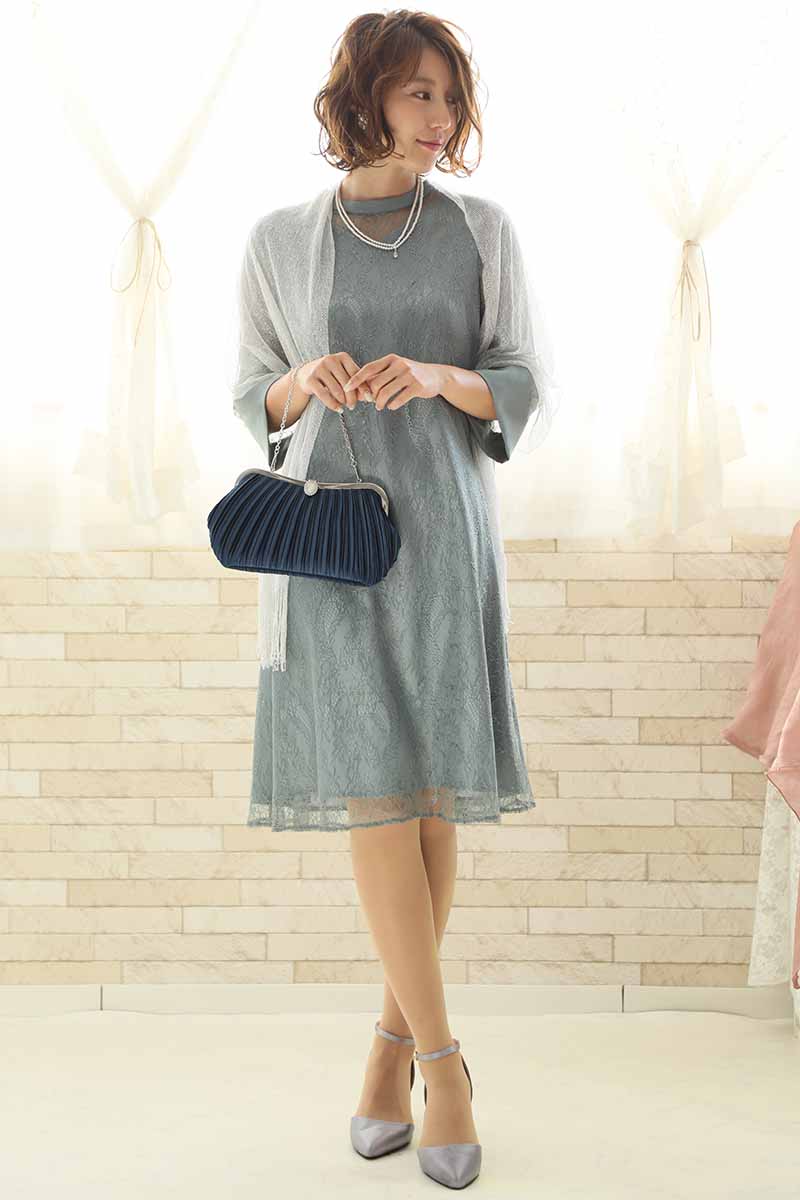 グリーンのシアーレースAラインドレス