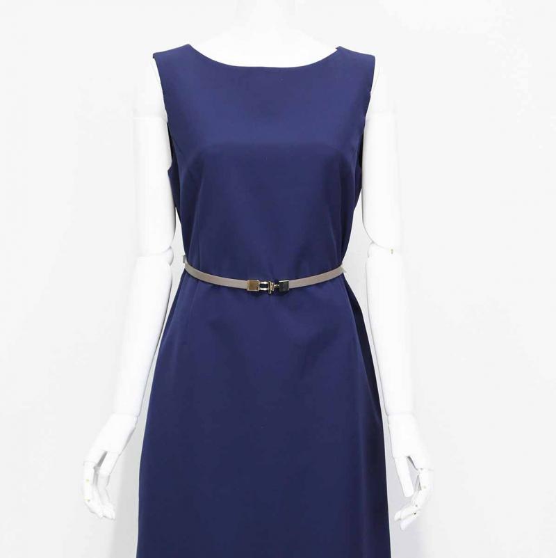 グレージュのスライド式ベルト