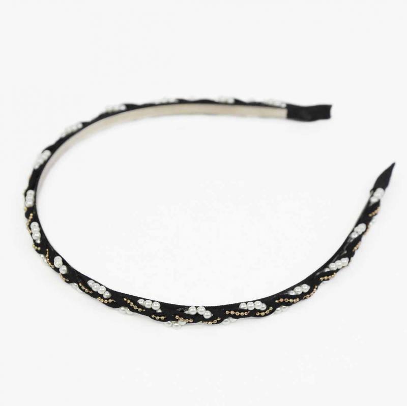 ブラックのパール付きカチューシャ