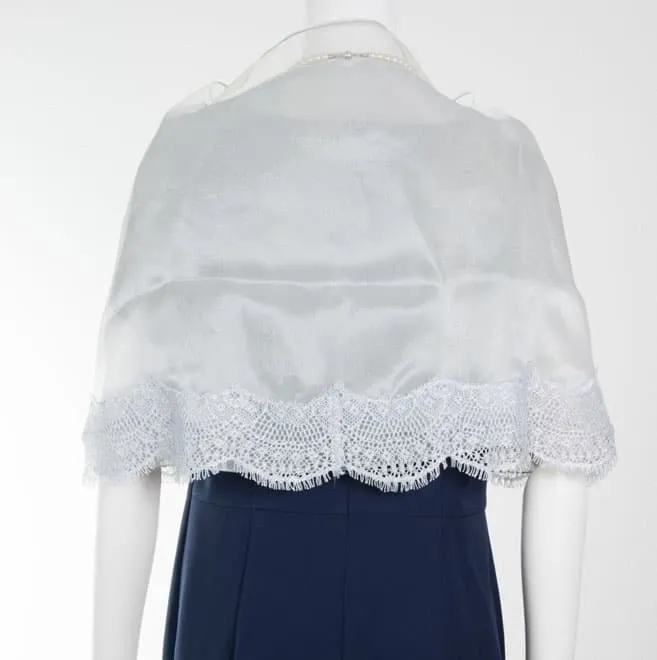 シルバーの袖付きオーガンジーストール