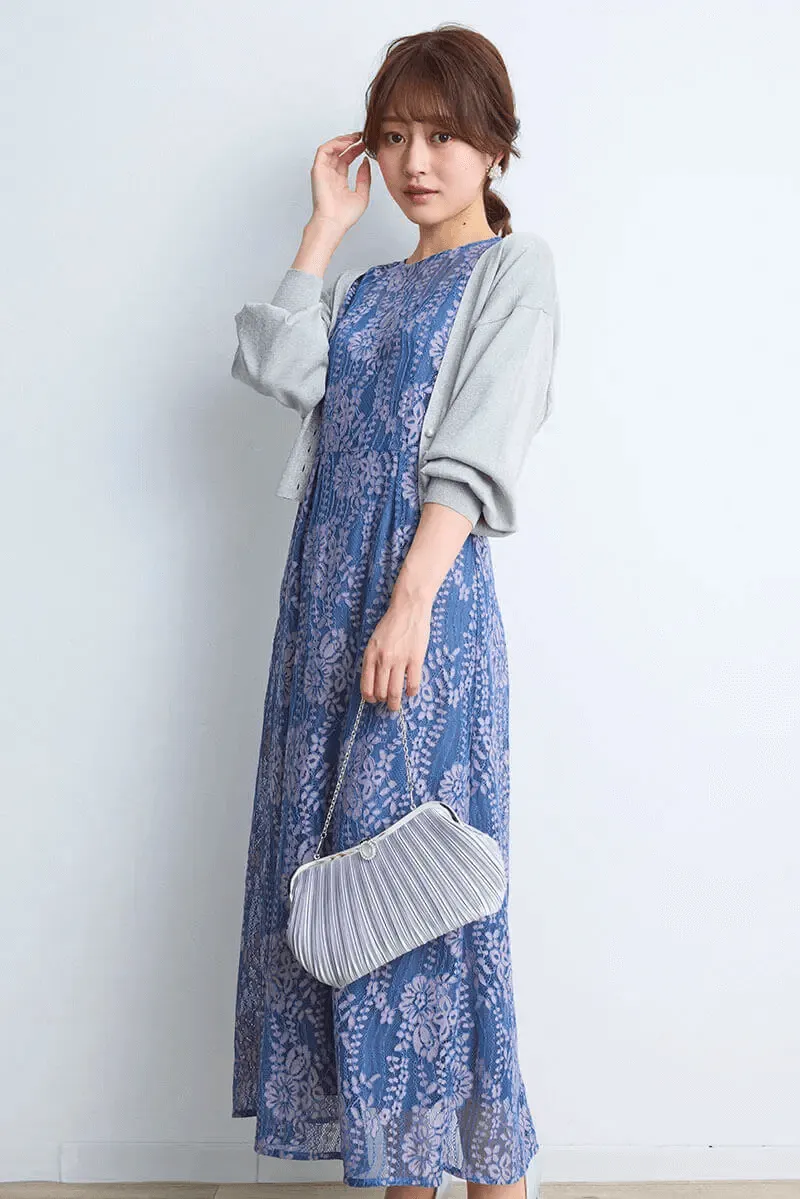 ブルー×ピンクの配色レースエプロンドレス