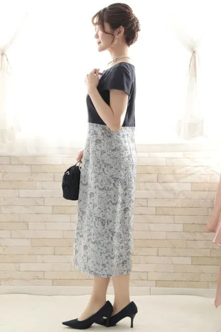 ネイビー×シルバーのジャガードIラインドレス