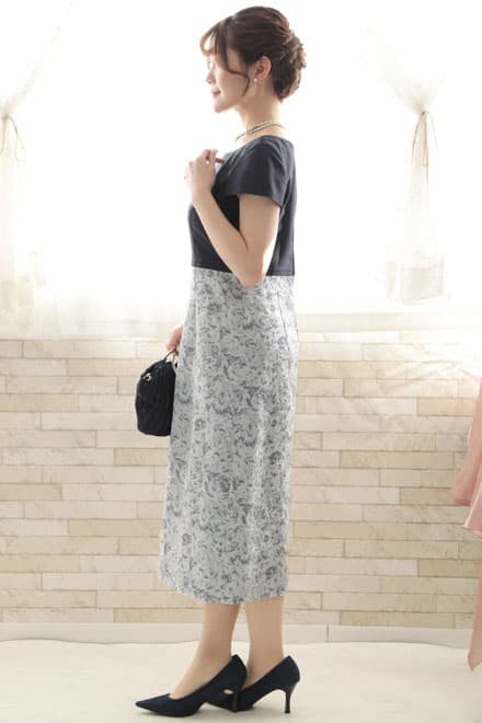 ネイビー×シルバーのジャガードIラインドレス