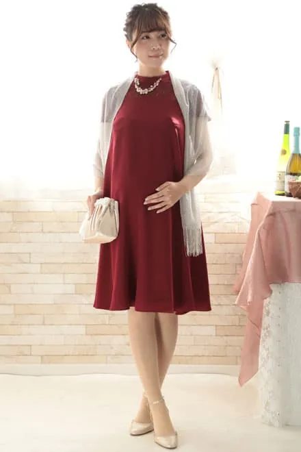 レッドのデコルテレースウエストリボンドレス