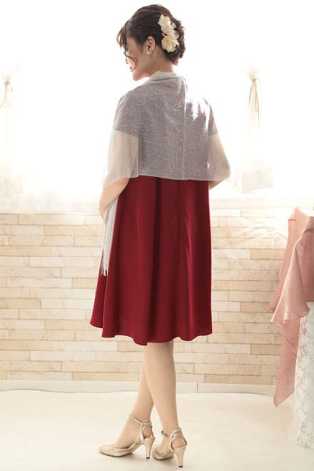 レッドのデコルテレースウエストリボンドレス