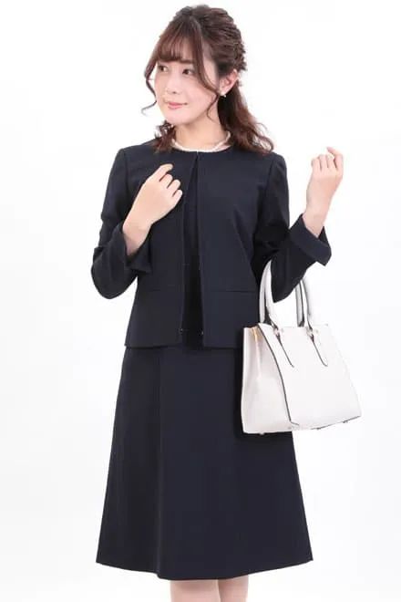 ネイビーのシンプルフレアセレモニースーツセット