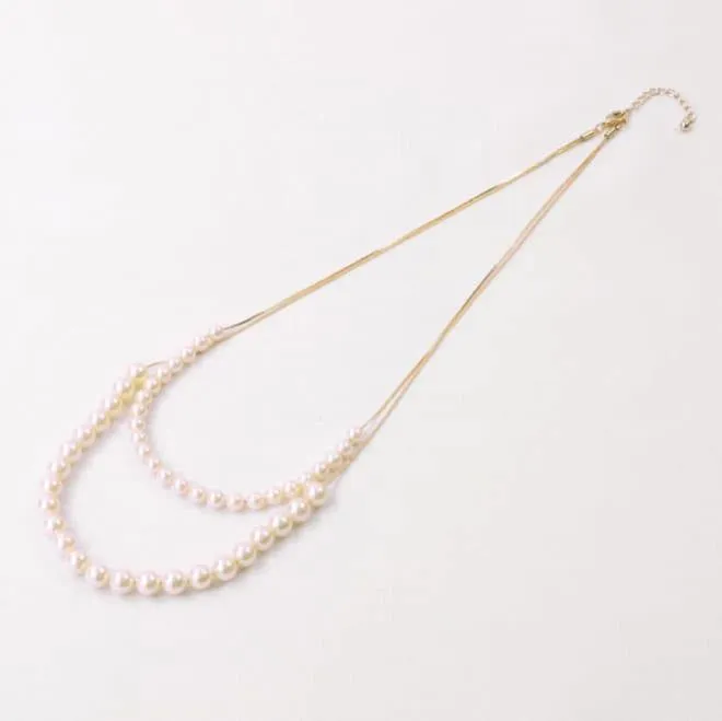 ゴールドチェーンのパール2連ネックレス