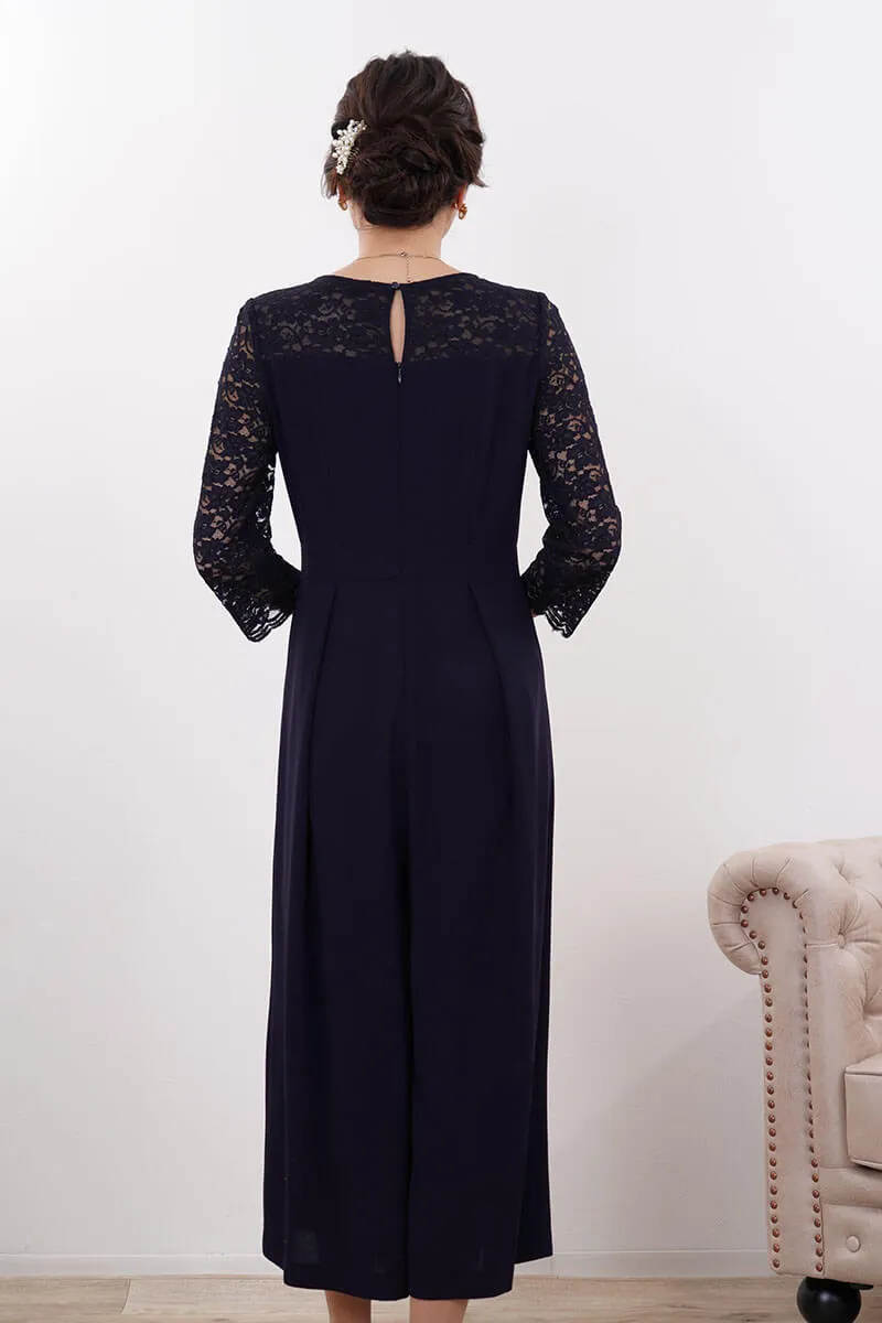 ネイビーのレース袖ガウチョパンツドレス