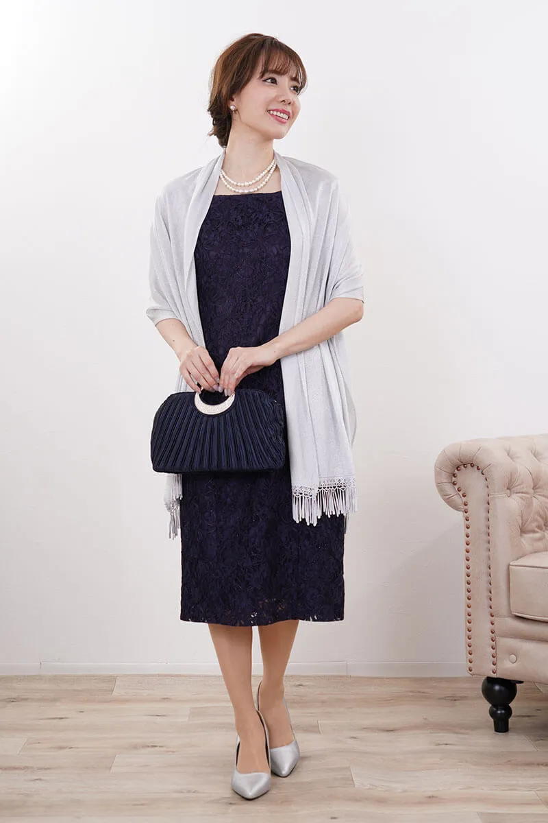 ネイビーのラメ入り刺繍Iラインドレス