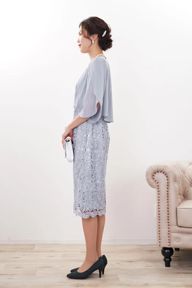 ブルーのシフォンレースIラインドレス