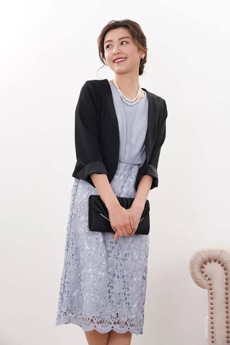 ブルーのシフォンレースIラインドレス